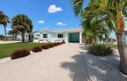 480 S BAYSHORE Drive, MADEIRA BEACH, FL 33708