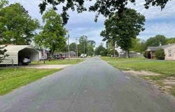 428 E 4th St, Lonoke, AR 72086