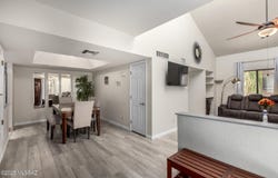 8271 N Oracle Road, Tucson, AZ 85704