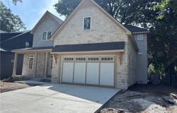 4001 W 67th Street, Prairie Village, KS 66208