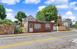 525 Chelmsford St, Lowell, MA 01851