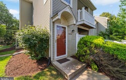 2802B YARMOUTH LA, MOUNT LAUREL, NJ 08054