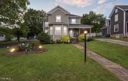 88 West Banner Street, Lebanon, VA 24266