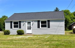 137 W Aurora Road, Northfield Center, OH 44067