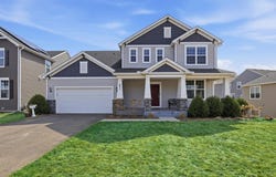 671 Devine Drive, New Brighton, MN 55112
