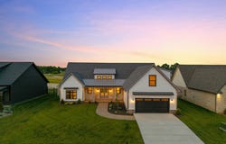 6407 Whispering Way, Charlestown, IN 47111
