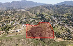 10131 Johanna Avenue, Sunland, CA 91040