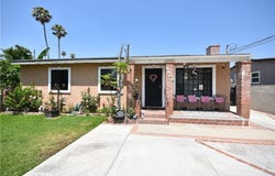 2211 Citrus View Avenue, Duarte, CA 91010