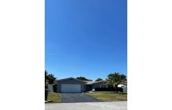 8588 NW 27th Dr, Coral Springs, FL 33065