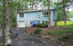 619 Rimrock Road, Bartonsville, PA 18321