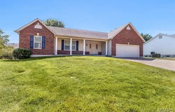 882 Sara Beth Court, St Peters, MO 63376