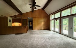 449 Harolds Branch, Pikeville, KY 41501