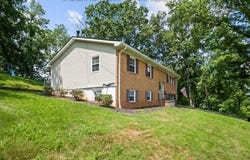 1206 Shady Way, South Charleston, WV 25309