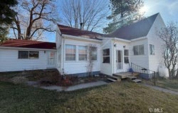 113 Walnut St, Adin, CA 96006