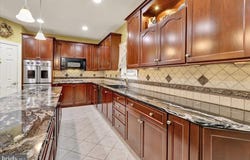 1680 E THISTLE DRIVE, READING, PA 19610