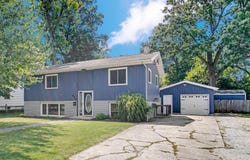 624 S Pennsylvania Street, Hobart, IN 46342