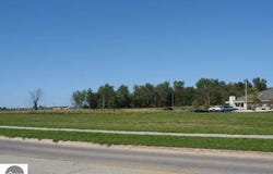 Smith Road, Alma, MI 48801