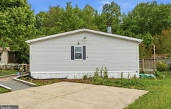 415 DUTCH Drive, LOTHIAN, MD 20711