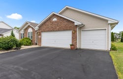 3792 FOXGLOVE, WINNEBAGO, IL 61088