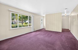 1049 Bloomfield Avenue, Plainwell, MI 49080