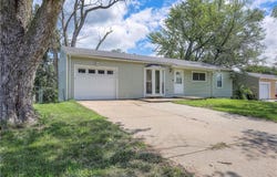 8516 Barnett Avenue, Kansas City, KS 66112
