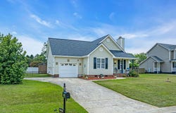 104 Roscommon Lane, Clayton, NC 27520