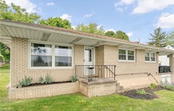 525 Hill Boulevard, East Liverpool, OH 43920