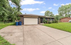 1009 Miss Belle Street, Excelsior Springs, MO 64024