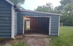 822 W Kennicott Street, Carbondale, IL 62901