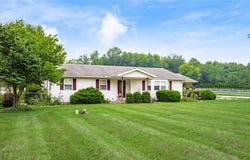 2760 Flint Ridge Road, Hopewell, OH 43746
