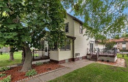 215 Main Street E, Freeport, MN 56331