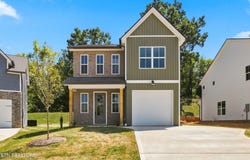 504 8th Avenue, Lenoir City, TN 37771