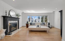37 Morewood Oaks, Port Washington, NY 11050