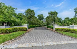 1 Embry Farm Road, Marlboro, NJ 07746