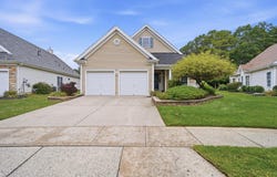 344 Sunflower Dr, Egg Harbor Township, NJ 08234