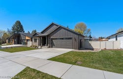 1414 E Ezra Ave, Hayden, ID 83835