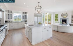 17 Dias Dorados, Orinda, CA 94563