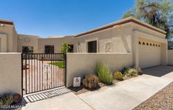 9949 N Calle Loma Linda, Tucson, AZ 85737