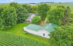 927 140th Street, Roberts, WI 54023