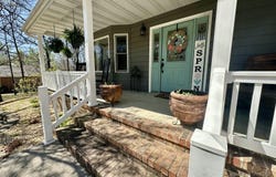 1729 N Pine Street, Marshfield, MO 65706