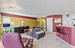 10375 SW FRANKLIN LN, Wilsonville, OR 97070