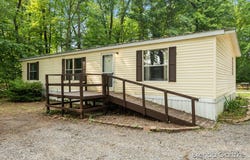 22484 W Howard City-Edmore, Howard City, MI 49329