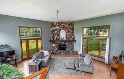 11915 Wedgewood Lane, Darlington, WI 53530