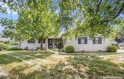 1867 Forest Lake Drive SE, Grand Rapids, MI 49546