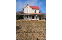 105 E Second Avenue, Mount Gilead, NC 27306