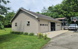 105 Woods Point Drive, Berea, KY 40403