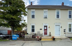 131 PEAR STREET, BOYERTOWN, PA 19512