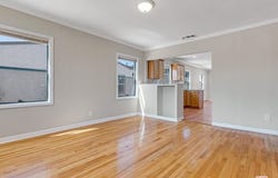 5021 W 129th St, Hawthorne, CA 90250