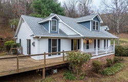 689 MUTTON HOLLOW RD, STANARDSVILLE, VA 22973