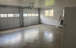 1005 Bowie, George West, TX 78022